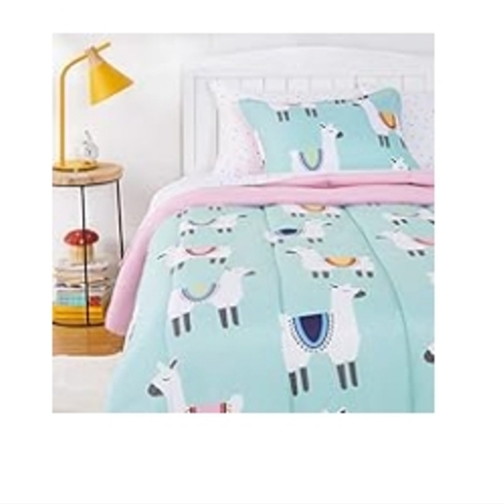 Amazon Basics Easy Wash Microfiber Comforter & Sheet Set